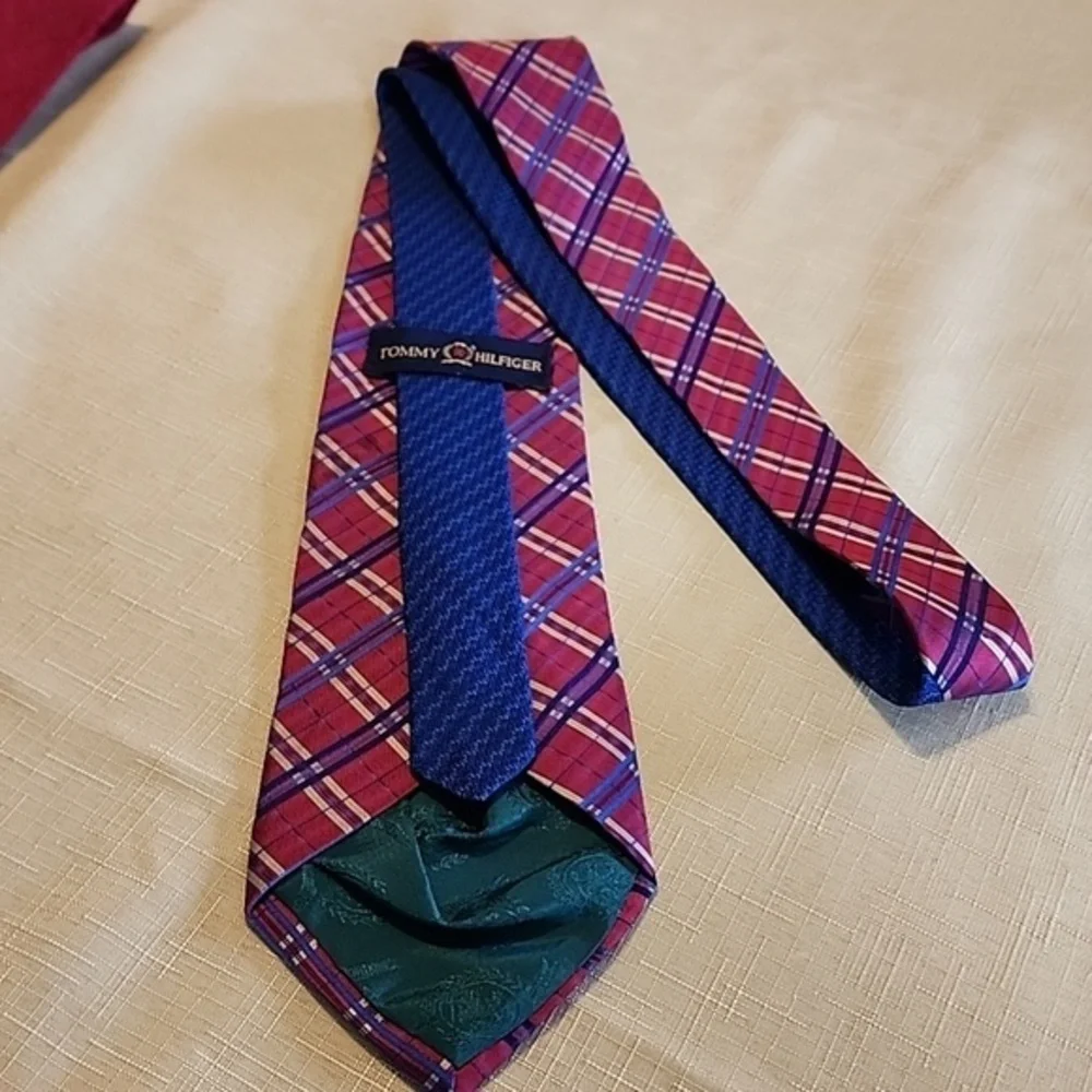 Tommy Hilfiger‎ necktie